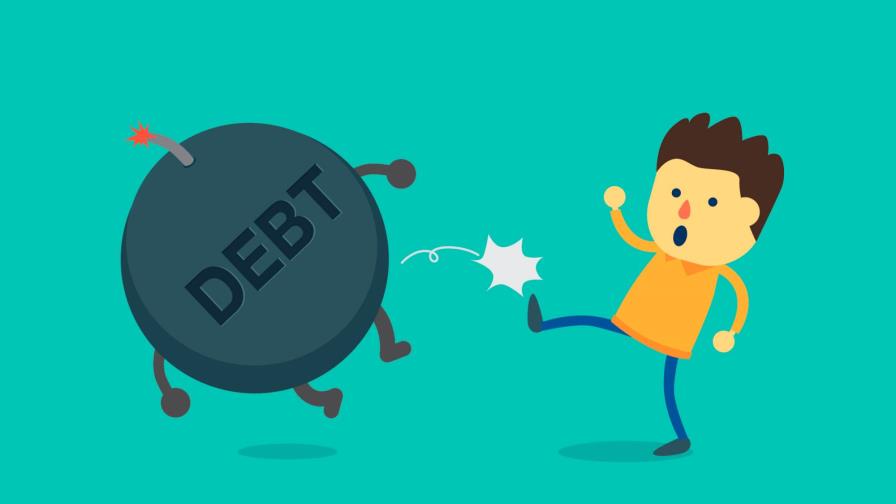 Si recibo un dinero extra: ¿debo pagar deudas?