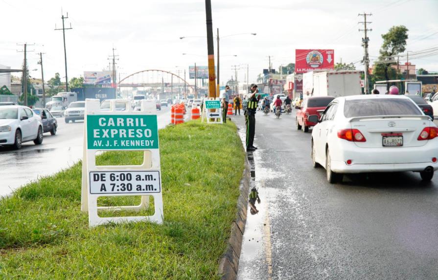 Digesett habilita carril expreso que desahoga tránsito en la autopista Duarte  