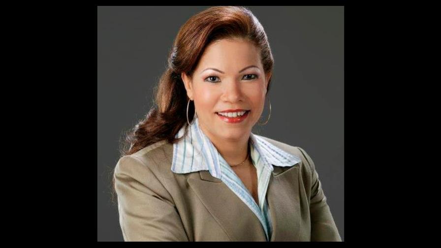 Abinader nombra a esposa de Alfredo Pacheco en la Adess