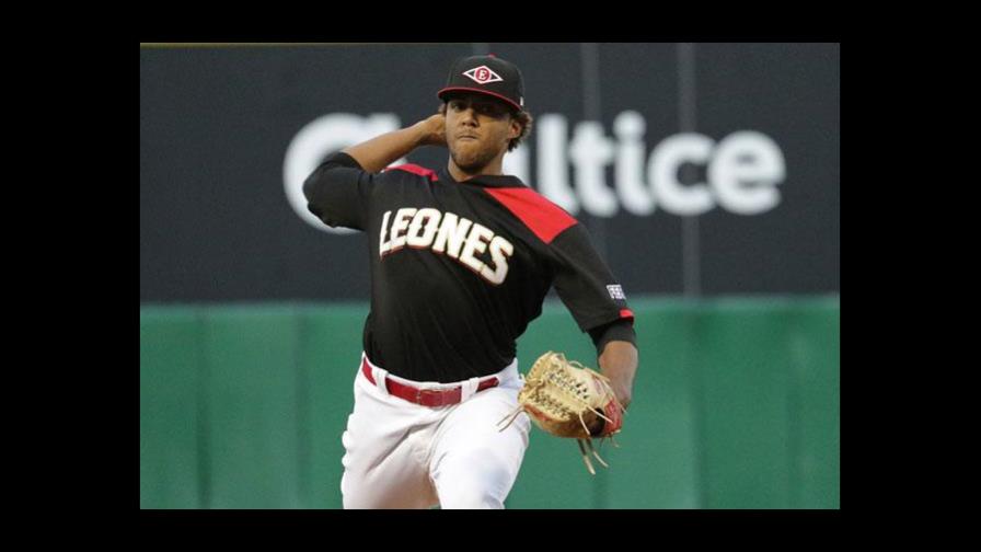 Lo que Almengó y Espinal dicen que harán desde el bullpen del Escogido