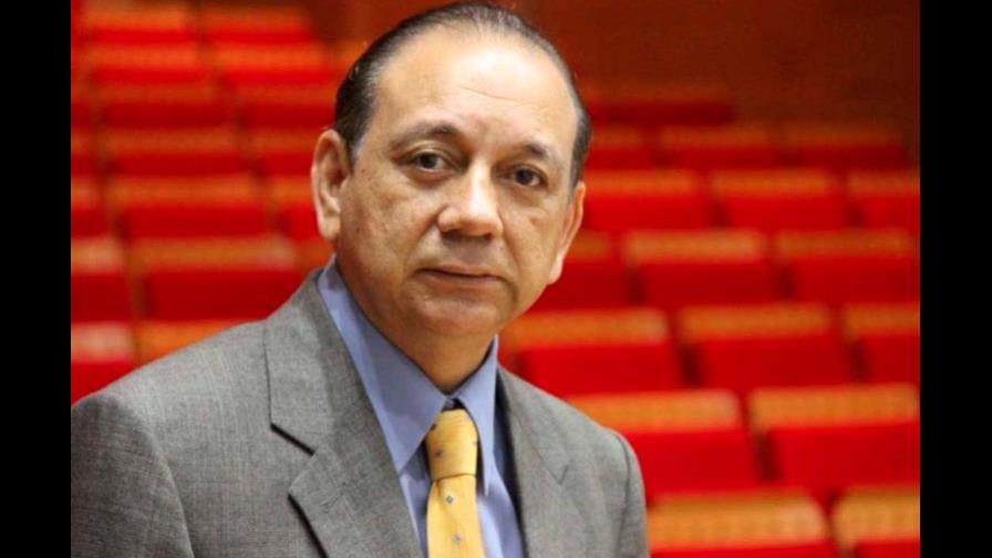 Diómedes Núñez Polanco publica dos libros