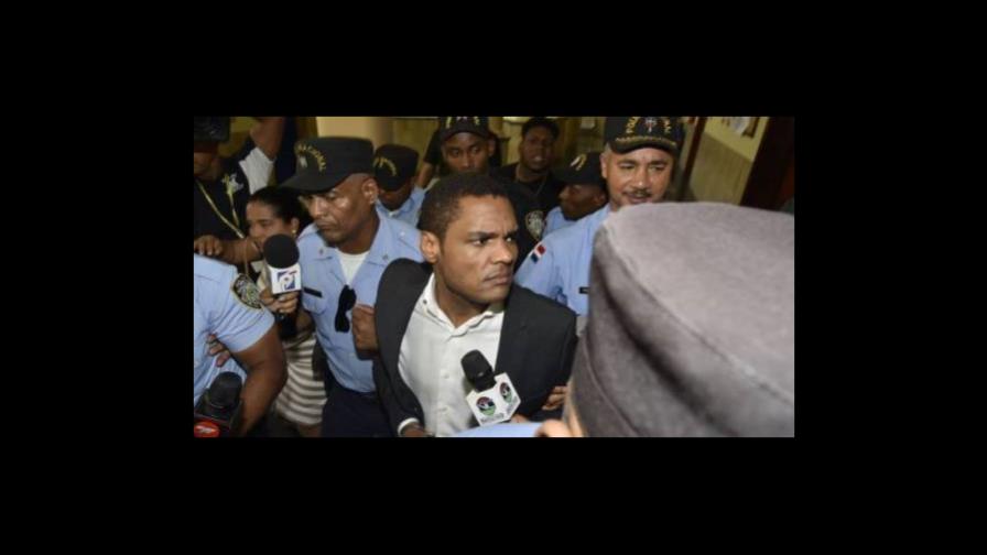 Aplazan audiencia preliminar contra exembajador acusado de violación 