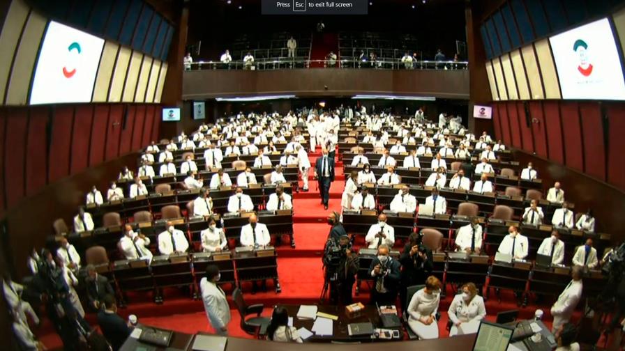 Diputados asumen en la Cámara Baja Diputados asumen en la Cámara Baja