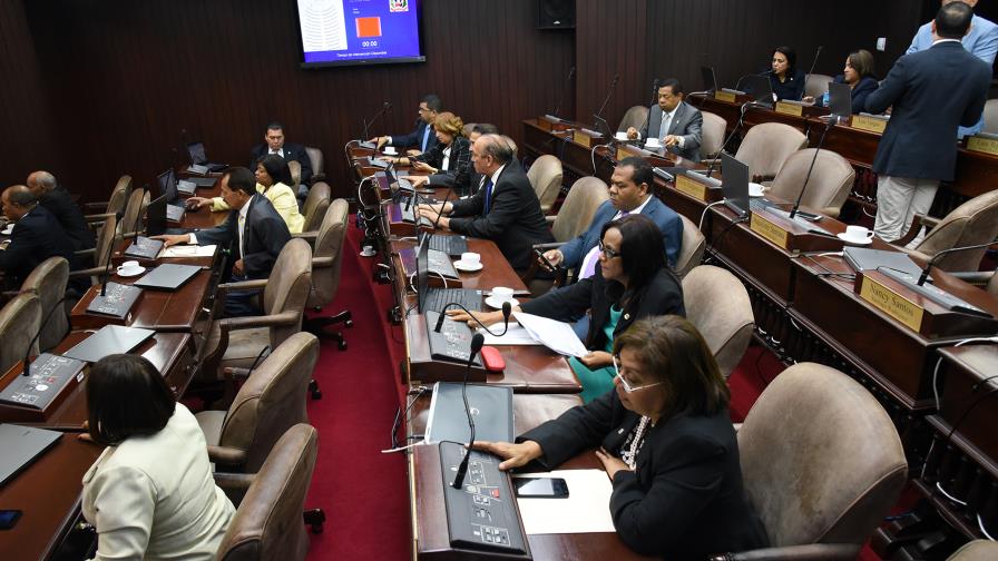 Voto de arrastre divide a diputados