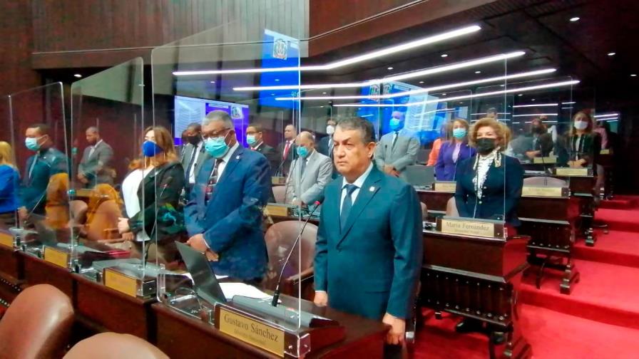 Diputados pro causales votarán en contra del Código Penal, pese a consenso de aprobación Diputados pro causales votarán en contra del Código Penal, pese a consenso de aprobación