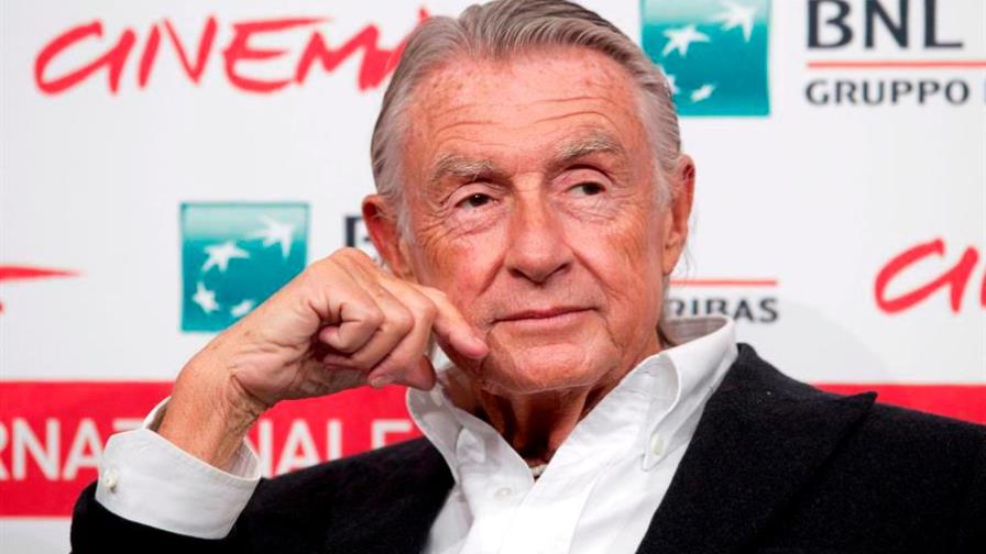 Muere Joel Schumacher, el director de “Batman Forever” y “Batman & Robin”