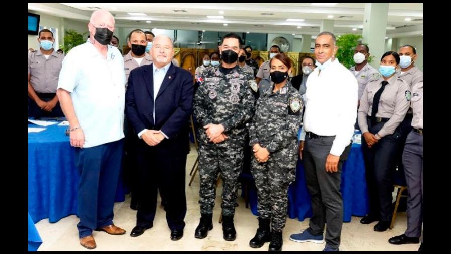 General Then pasa balance a primer mes en la Policía Nacional General Then pasa balance a primer mes en la Policía Nacional