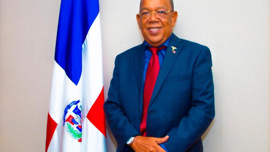 Director de Conovihsida asegura Gobierno está comprometido con población LGBTQI