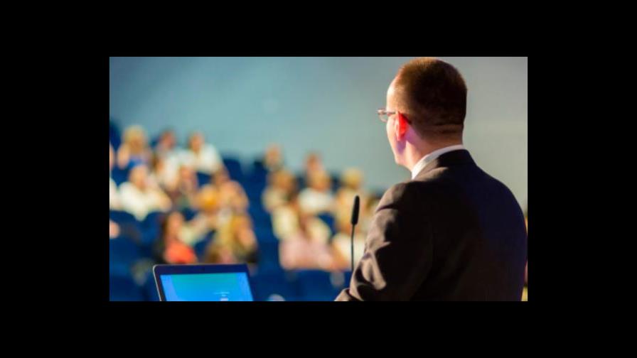 FundéuRAE: “interlocutar”, verbo válido