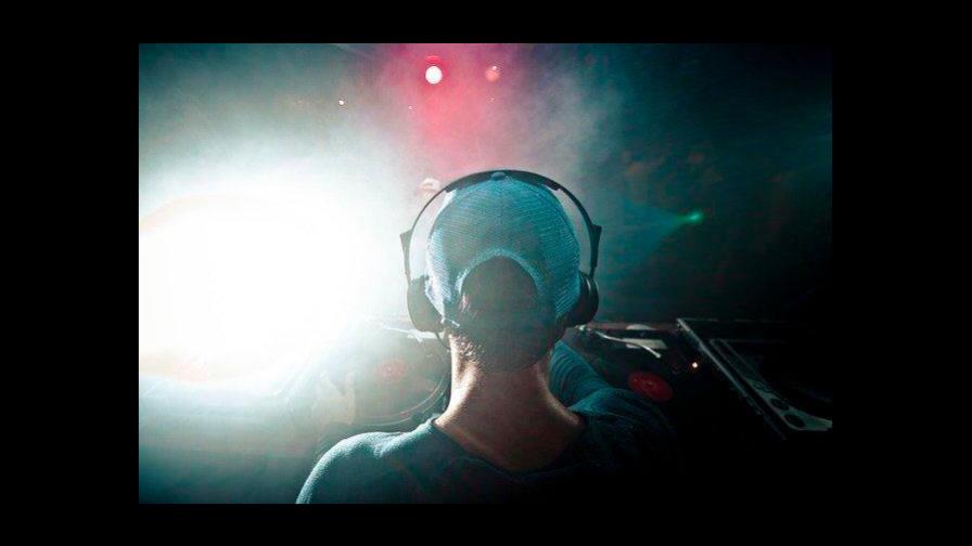 Tinnitus: una condición que afecta cada vez más a los Djs Tinnitus: una condición que afecta cada vez más a los Djs