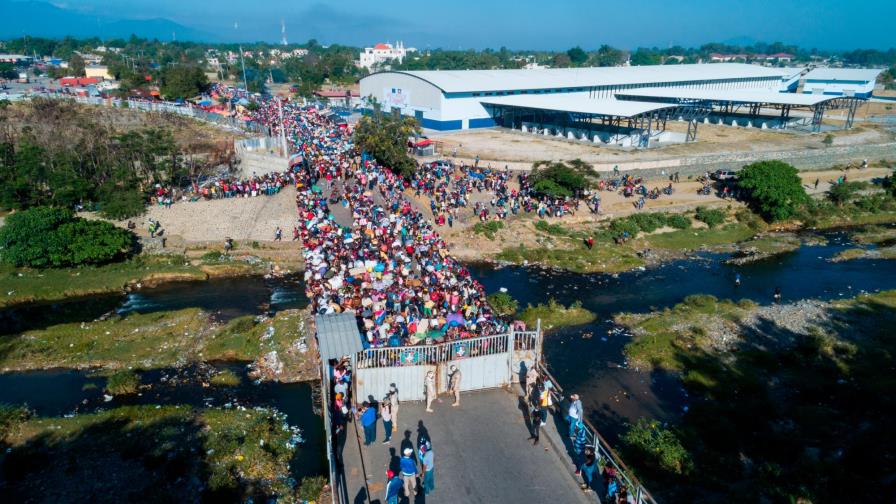Dominicanos y haitianos: tensión compartida