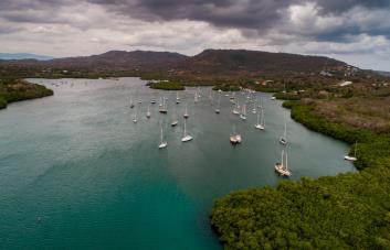 La bahía de Luperón, un refugio para    el turismo náutico de vela en la región