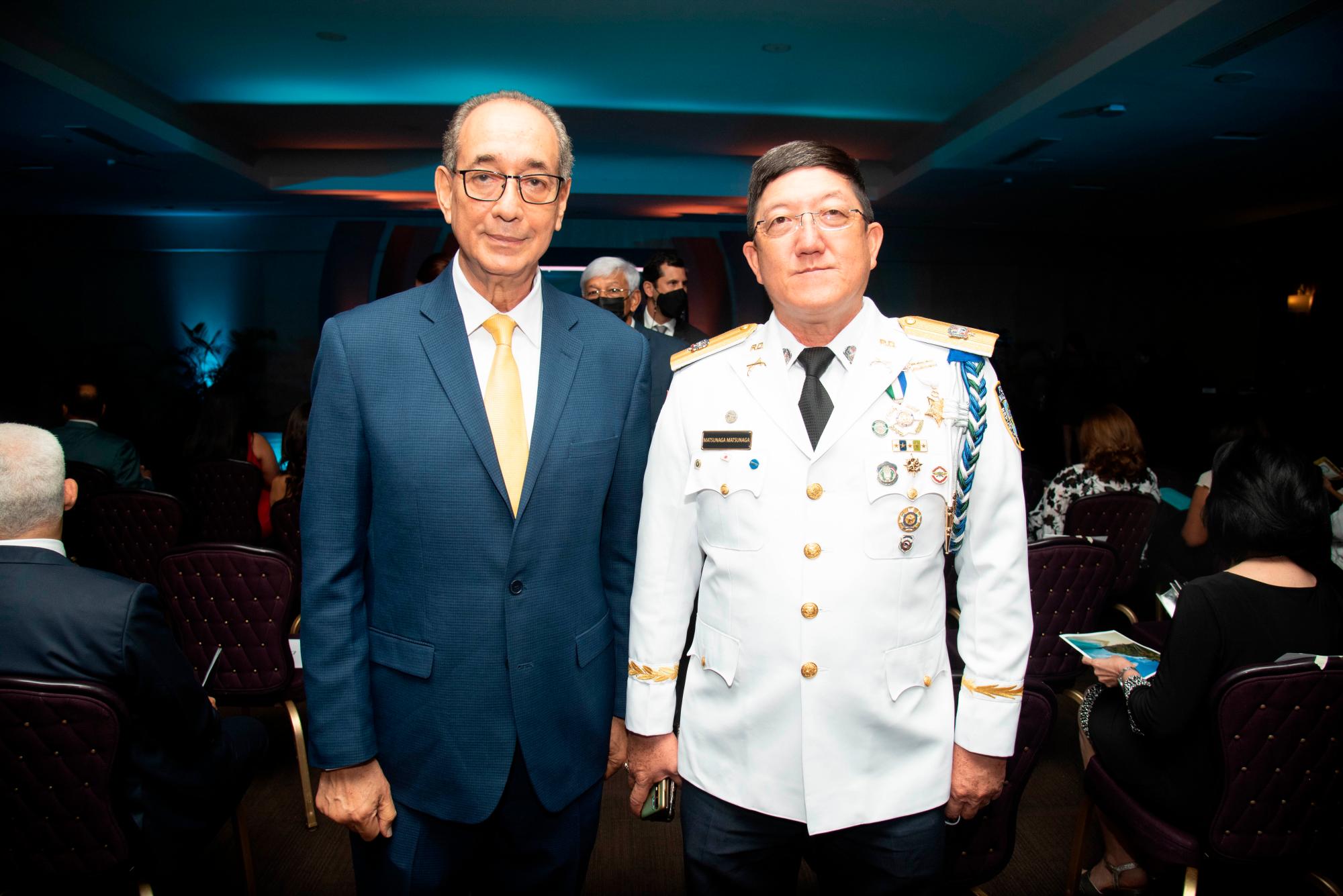 Luis Felipe Aquino y Minoru Matsunaga.