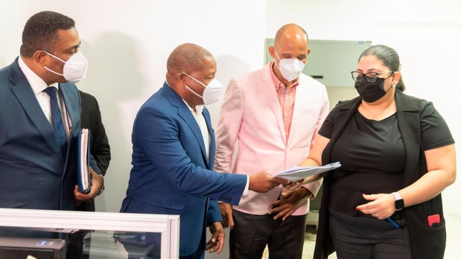 Defensor del Pueblo mantendrá sometimiento en la justicia contra director del Inposdom