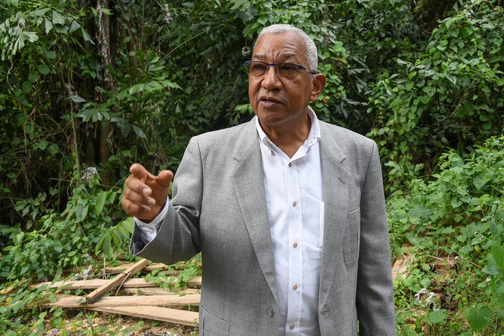 Ricardo García, director del Jardín Botánico afirma que este mes se reanudará la ruta del tren por esa parte.