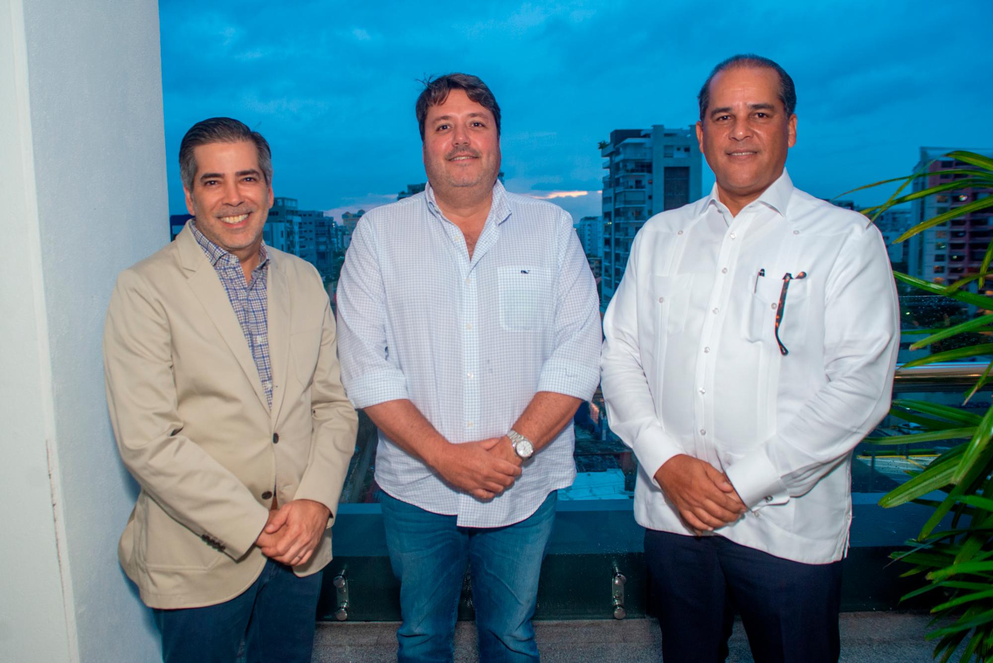 Ferdinando Lamarche, Gustavo Turull y Danilo Bobadilla.