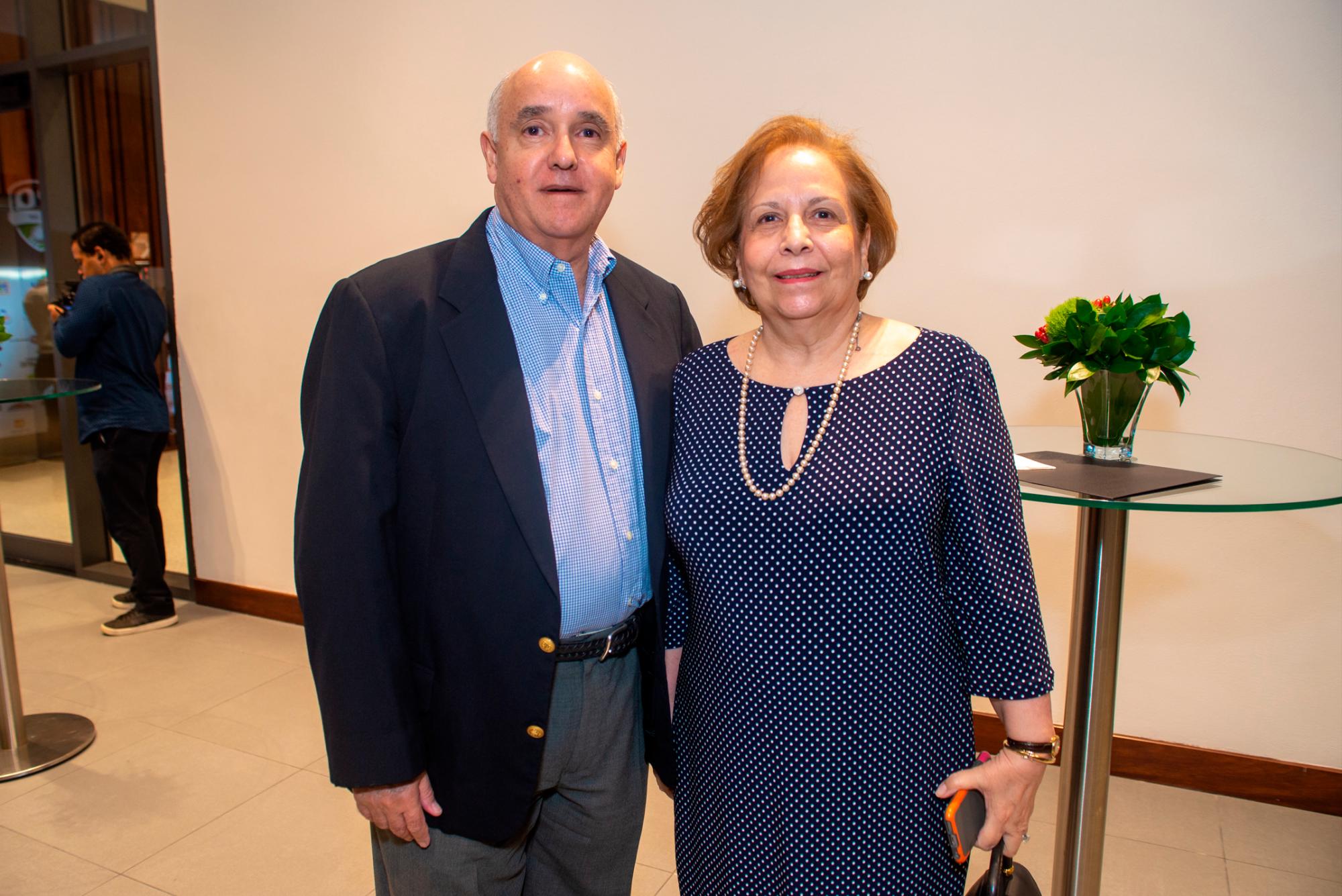 Juan Mansfield y María Mansfield.