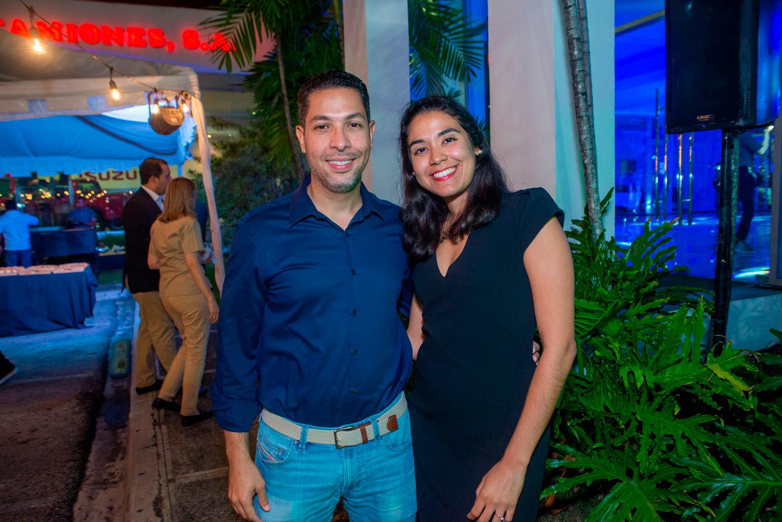 Javier Reyes y Ariela Delgado