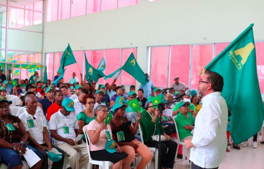 Alianza País rechaza las llamadas primarias con padrón semiabierto