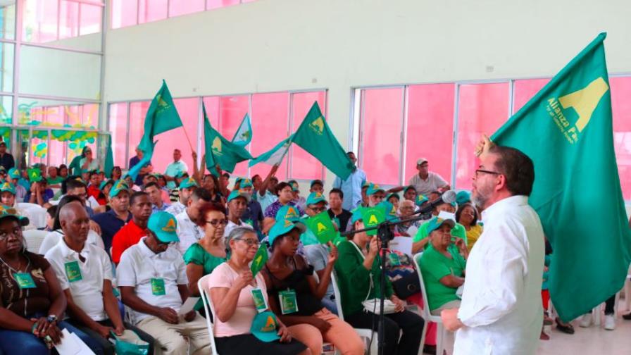 Alianza País rechaza las llamadas primarias con padrón semiabierto Alianza País rechaza las llamadas primarias con padrón semiabierto