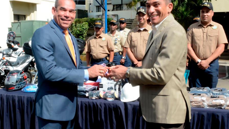 Nuevo presidente de la DNCD tiene vasta experiencia militar