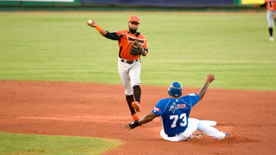 Se llama serie semifinal y se juega con sistema de round robin