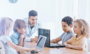 Educa entrenará cien mil docentes en habilidades tecnológicas