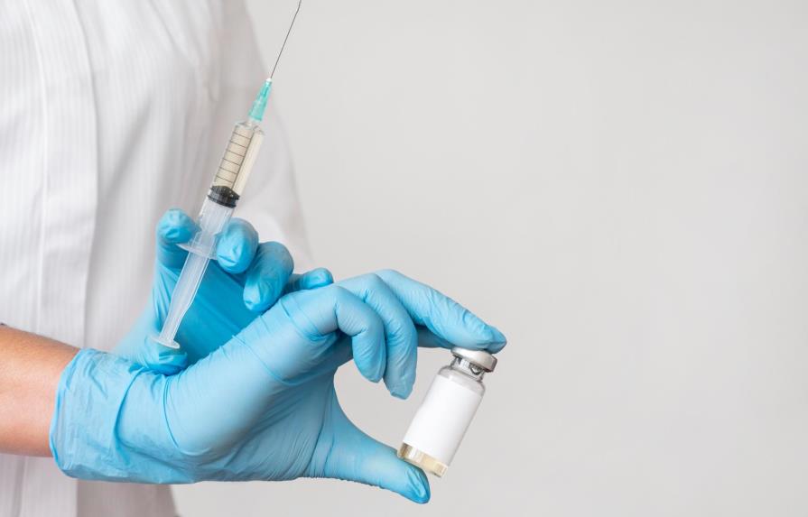 Brasil producirá su vacuna contra el COVID-19, mientras anota un nuevo récord