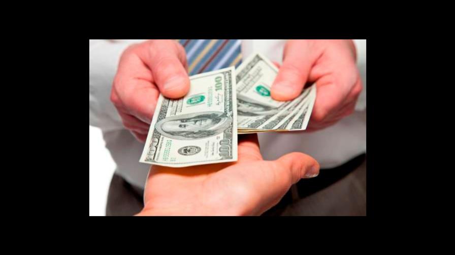 Se han desembolsado hasta julio casi US$4,000 millones en pagos de deuda Se han desembolsado hasta julio casi US$4,000 millones en pagos de deuda