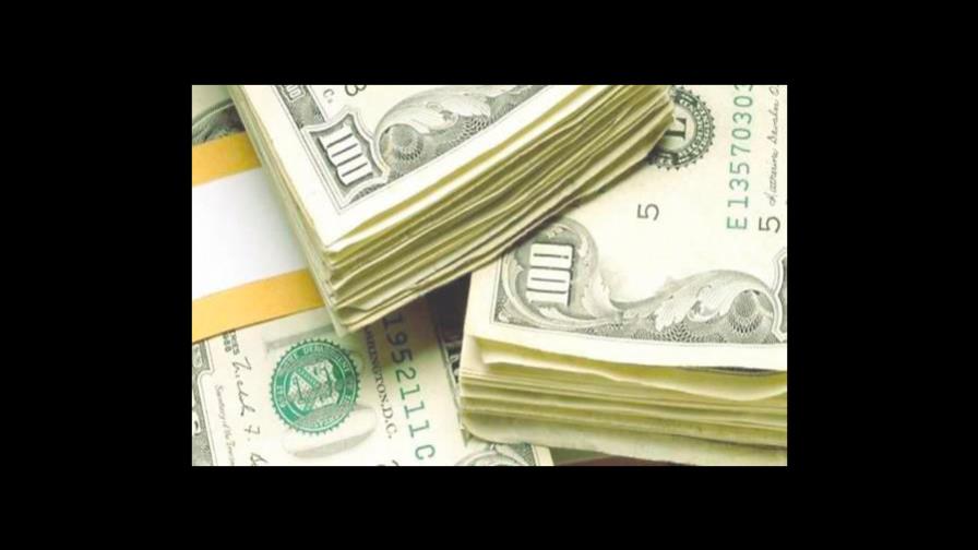 Dólar se coloca a RD$51.00 en mercado dominicano 