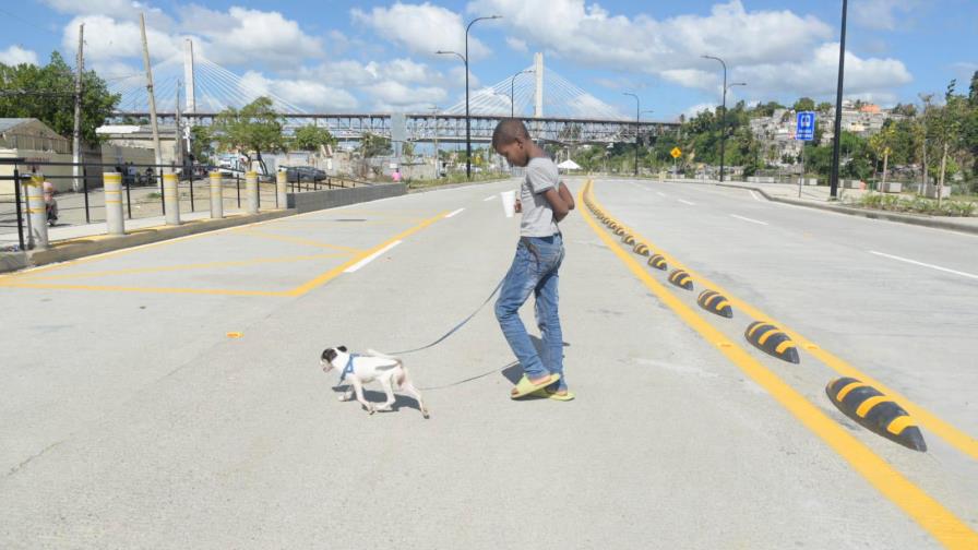 Abinader entrega el primer tramo del  Paseo del Río en Domingo Savio