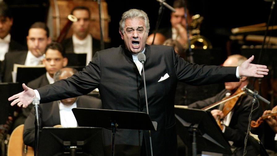 Plácido Domingo regresa a escena entre denuncias de acoso sexual Plácido Domingo regresa a escena entre denuncias de acoso sexual