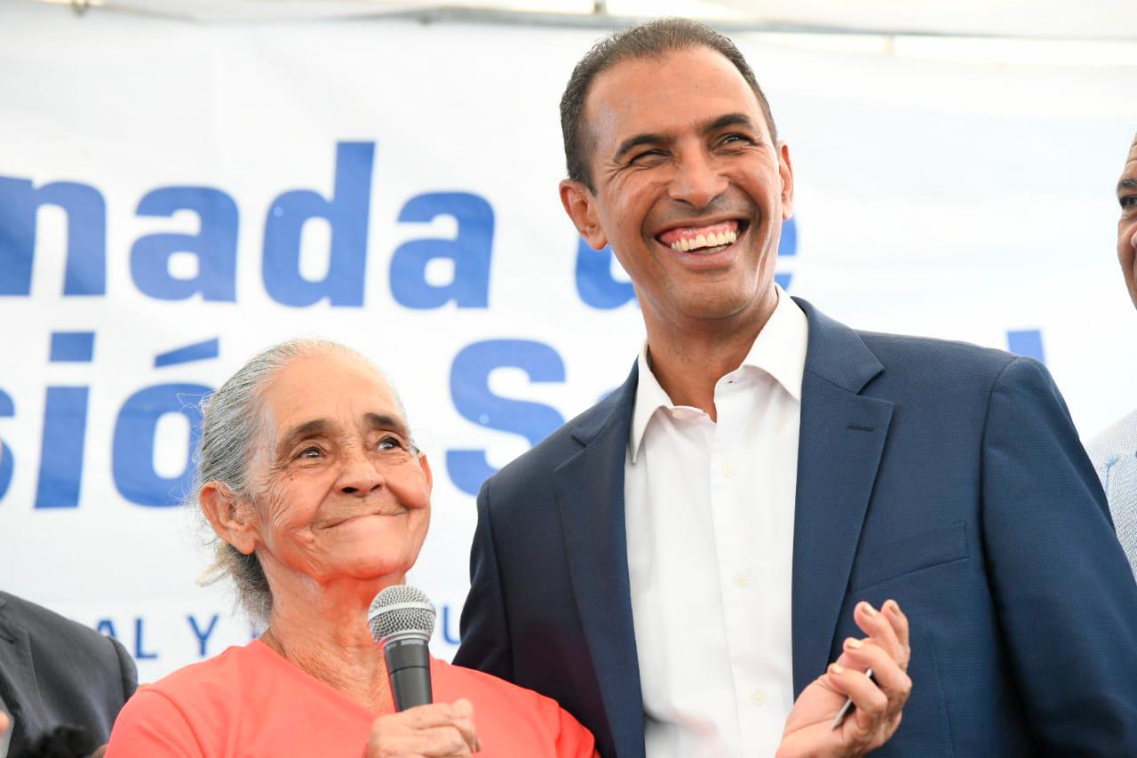 Domingo Contreras con doña María Tomasa.