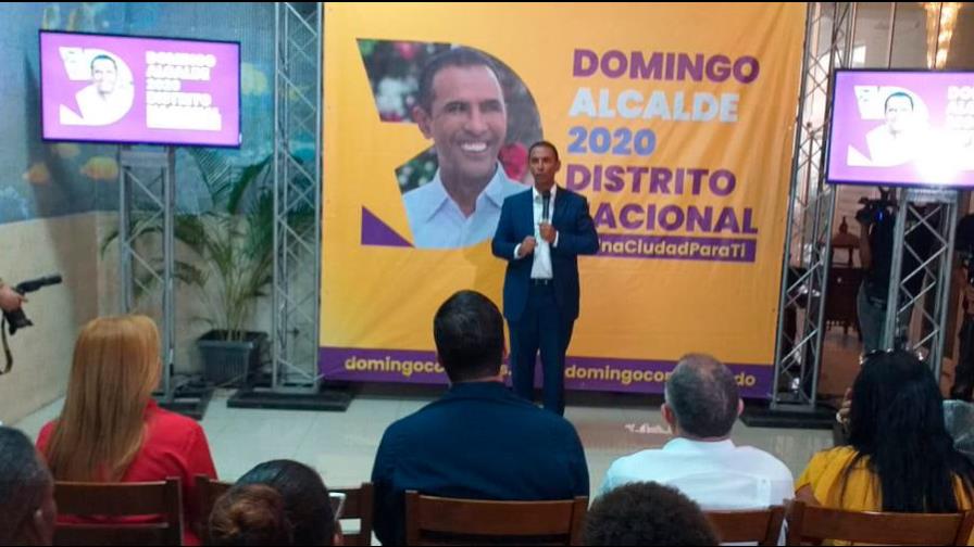 Domingo Contreras anuncia plan para revitalización  de la avenida Mella