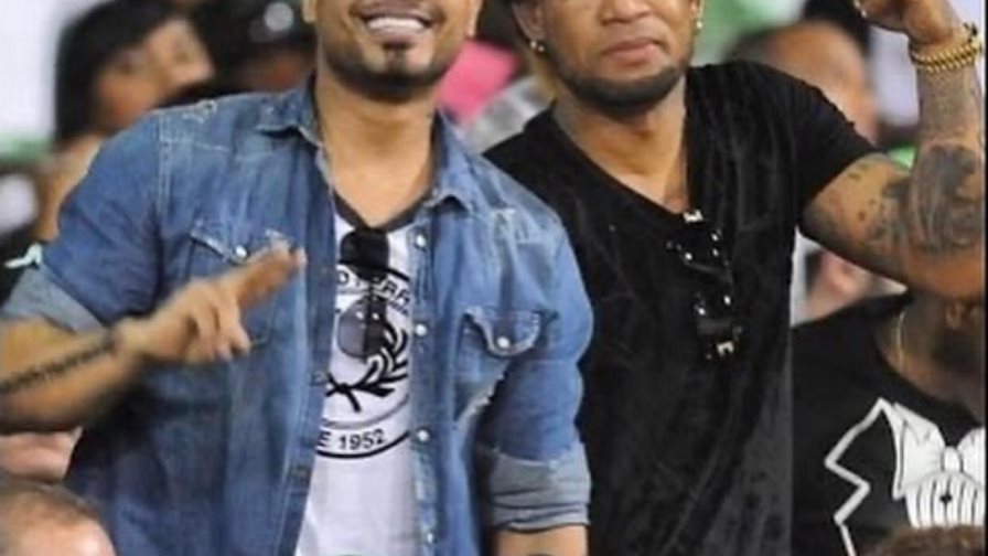 Don Miguelo pone fin a su enemistad con Vakeró y extiende bandera de la paz Don Miguelo pone fin a su enemistad con Vakeró y extiende bandera de la paz