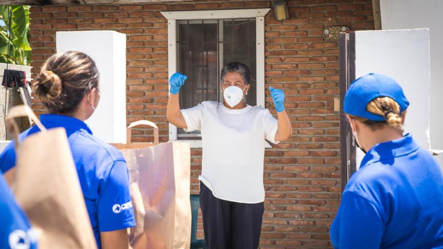 CEPM y Compañía de Electricidad de Bayahibe donan alimentos a las familias más vulnerables a la crisis sanitaria