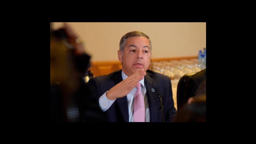 Rueda de Prensa del ministro de Hacienda dominicano