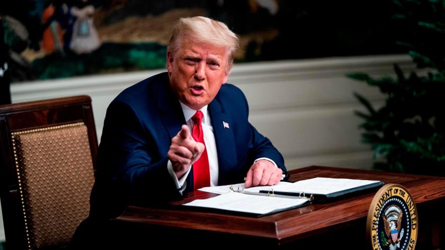 Trump considera “absolutamente ridículo” la apertura de otro juicio político