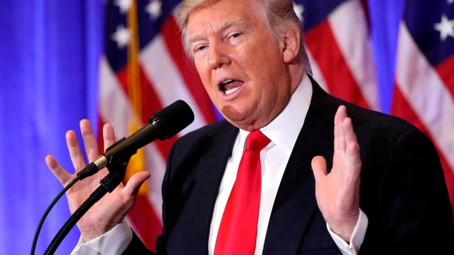 Trump pide frenar el juicio político en vísperas de su inicio en el Senado Trump pide frenar el juicio político en vísperas de su inicio en el Senado