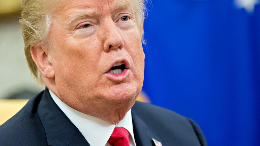 Trump anuncia otra ayuda de 13.000 millones de dólares para agricultores