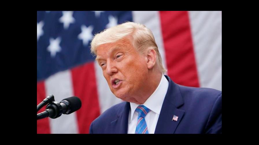 Trump pide vencer a la izquierda radical en su primer mitin post COVID-19