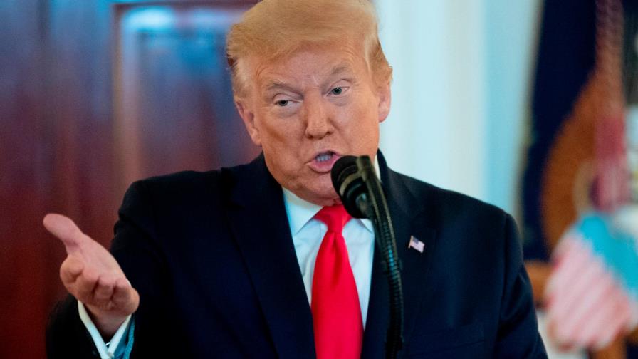 Demanda pide declarar nocivo para la comunidad mitin de Trump en agosto en Florida