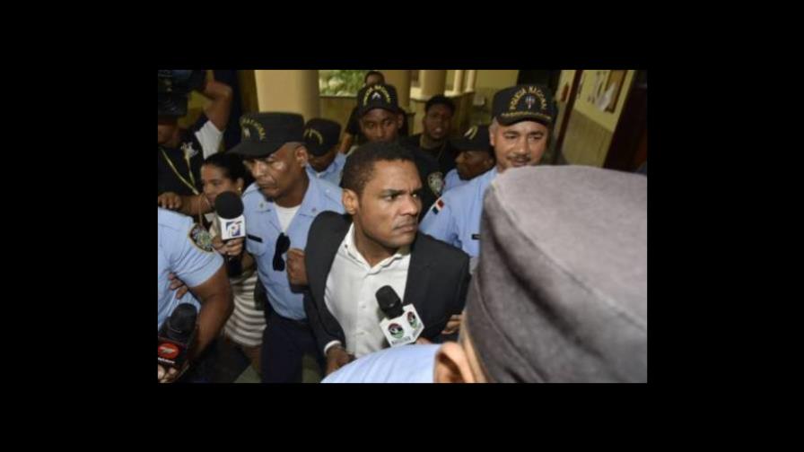 Esposa de Donni Santana queda libre tras Ministerio Público retirar acusación