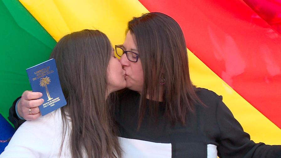 Suiza adopta por referéndum el matrimonio entre personas del mismo sexo