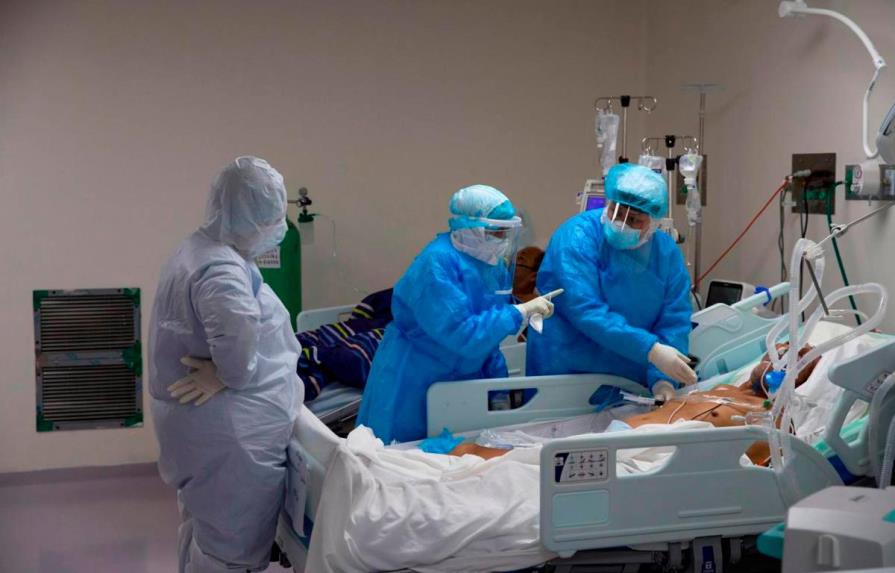 Pacientes de COVID-19 en UCI de Cecanot tienen 60 % de fallecer, dicen intensivistas