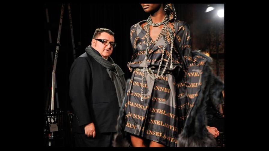 Muere por COVID-19 legendario director artístico de Lanvin
