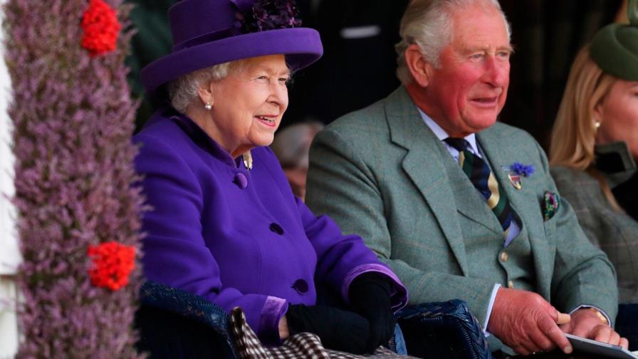 Isabel II próximo a cumplir sus 70 años de reinado; su hijo Carlos llama a plantar árboles