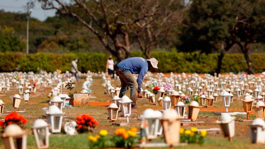 Unos 120 mil niños en EEUU perdieron un cuidador por COVID-19, dice informe