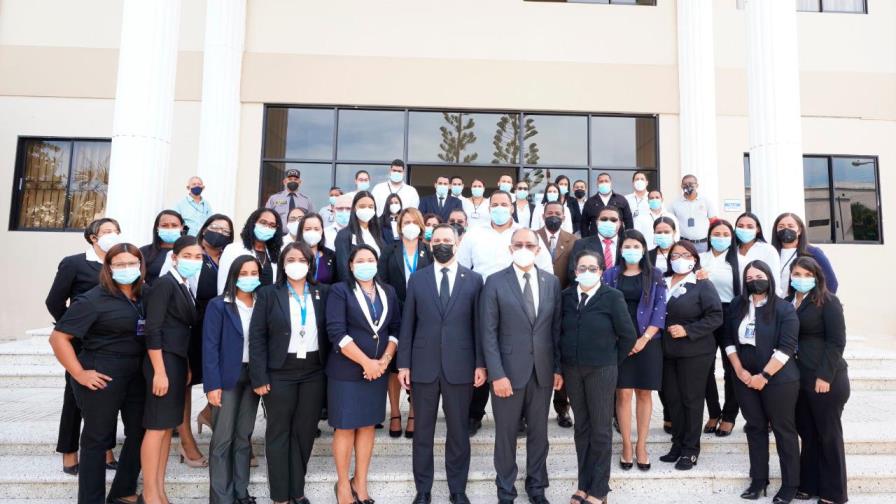 Informan en Departamento Judicial de San Francisco de Macorís todos los tribunales están abiertos Informan en Departamento Judicial de San Francisco de Macorís todos los tribunales están abiertos