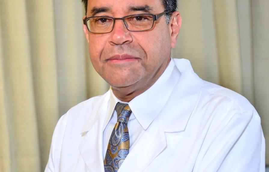  Colegio Americano de Cardiología  designa César Herrera como representante 